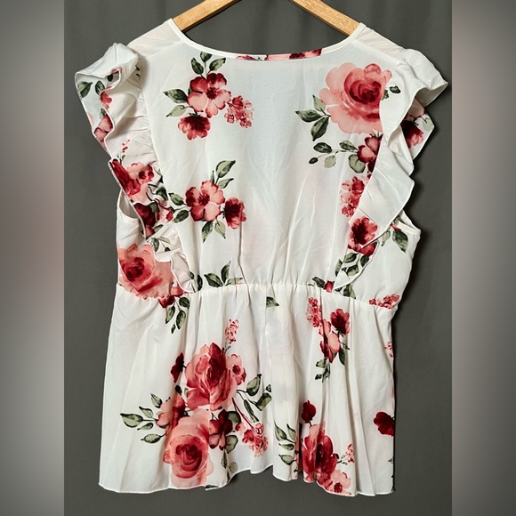 Shein Curve 2xl Multi Pattern Blouses - Lot of 4 - Picture 7 of 16